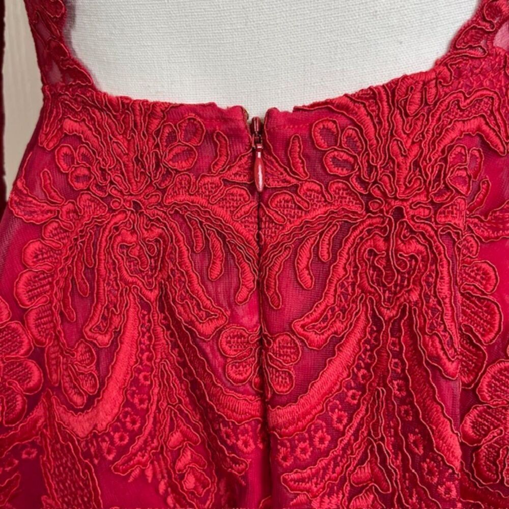 Saylor Raspberry Rita Mini Dress Open Back‎ Mock Neck Lacy Lined Size Small - Picture 6 of 15